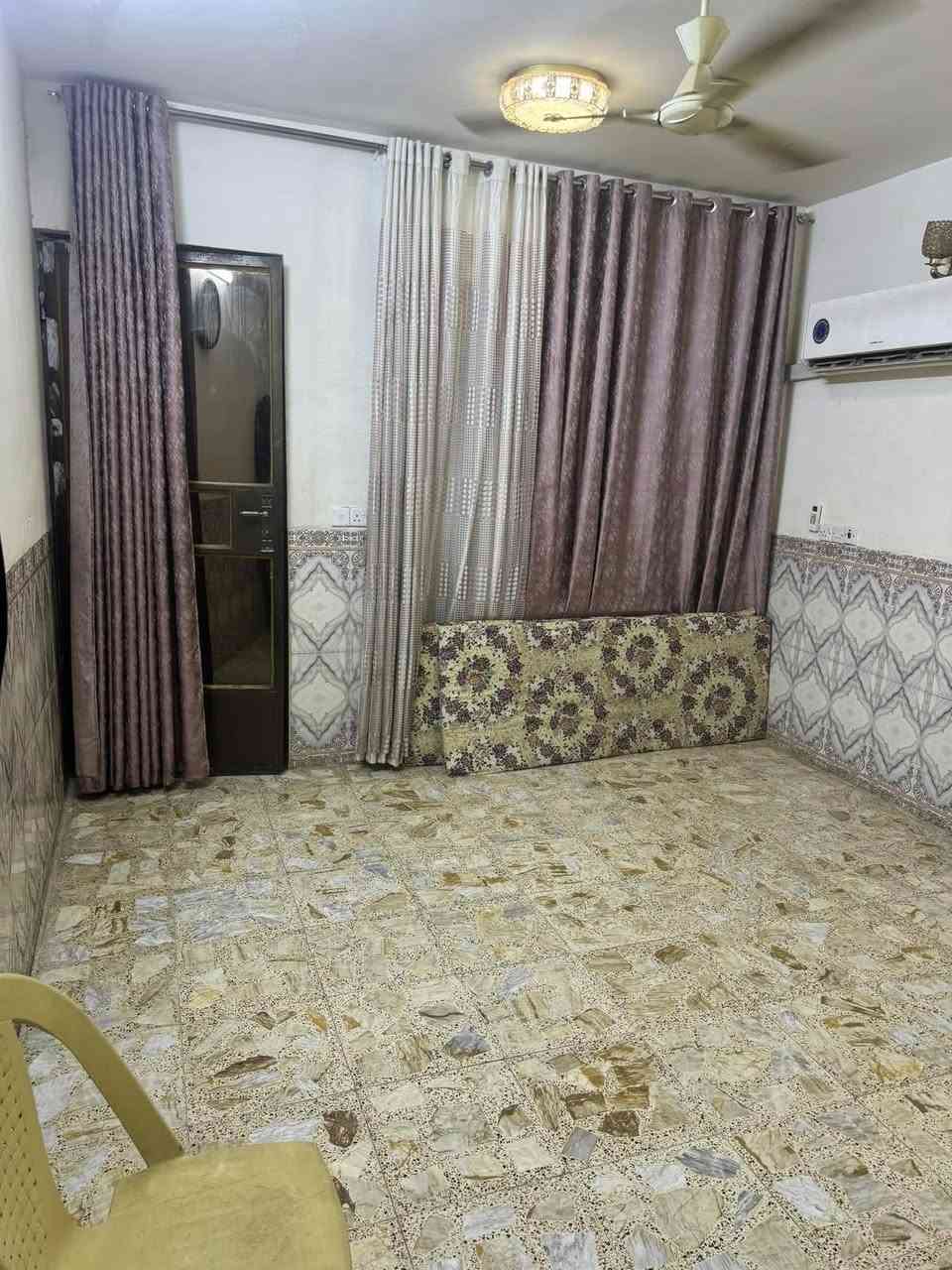 بيت للبيع في سبع نيسان ثلاث غرف وصاله بناء 2020.تواصل ***********
