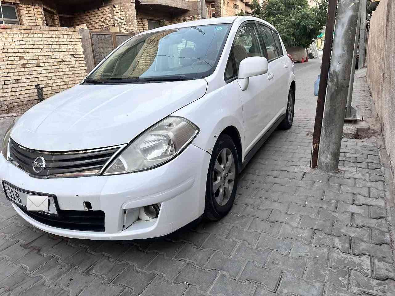 السلام عليكم نسيان فيرسا موديل 2007. داخل عسلي جام كهرباء السياره جاهزه حادثها جاملغ ايسر فقط. الرقم بغداد الانكليزي الجديد. مكينه وتبريد شغال. المكان بغداد الكرخ. السعر 62 وبيها مجال. الكير بي هاف بلبك فقط. الاتصال 
 ***********
