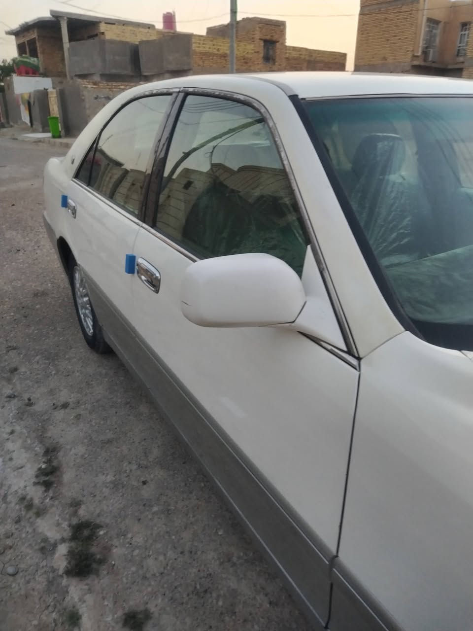 السلام عليكم للبيع ملكه  ( ادوات) 2002 كصتين  سياره جاهزه كهربائيات شغاله تبريد ثلج 🥶
 تخم تاير جديد  حداديه  محرك كير مكفولات شرط بيها محرك ديفور الجبير  ***********للاستفسار سعرها 30 وبيها مجال للشراي سياره نضيفه
