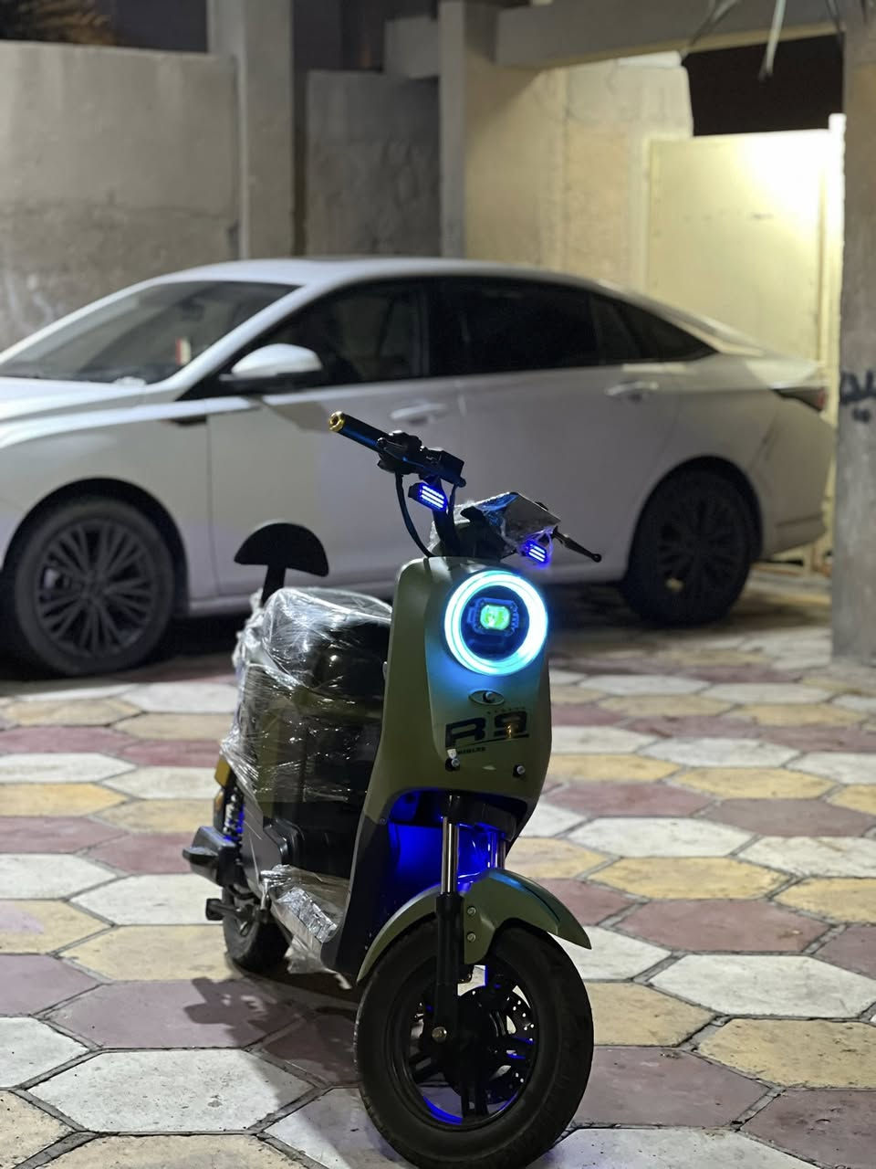 دراجه شحن للبيع 2025 بطاريات 32 كبار جديد دراجه جديد كلش كارتون كلشي ما ناقصه مكاني بصره حي المهندسين ***********
