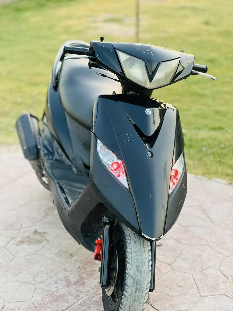 سلام عليكم
ثعلب Gtr
للبيع دراجة مكفوله صارله شهرين نازله رمبه فقط طكت ب ايدي دكمة السلف فقط هذا نقصه الدراجة مابيه شـჂ̤ ثاني مراكضه صوت المكينه ناعم الى درجة دراجة نفس ماهيه رمبه لحد ويجي يدور - مـٰادريـٰـہ شنو بيه السعر 550 وبيها مجال منفيس كامل مكانة بغداد المنصور
اي استفسار على هذا رقم
0778 228 3952
