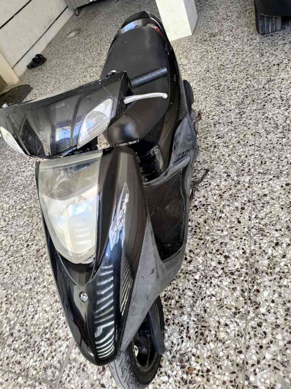 دراجة بريز لايت ناصي ياباني للبيع مايحتاج اسولف صور كدامك رقم *********** سعر 650 مكينه ناعمة دراجة حلوة
