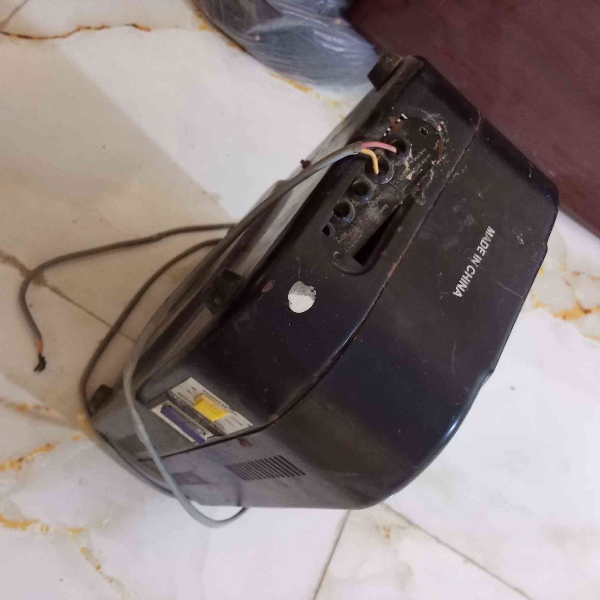 للبيع جهاز رافع التيار يشغل 2 طن بس يحتاجله مقاومات و السعر 85 وبي مجال ابو الخصيب, البصرة


**إذا كنت صاحب هذا الإعلان وتريد حذفه لأي سبب، رجاءا أرسل رسالة إلى الدعم الفني**