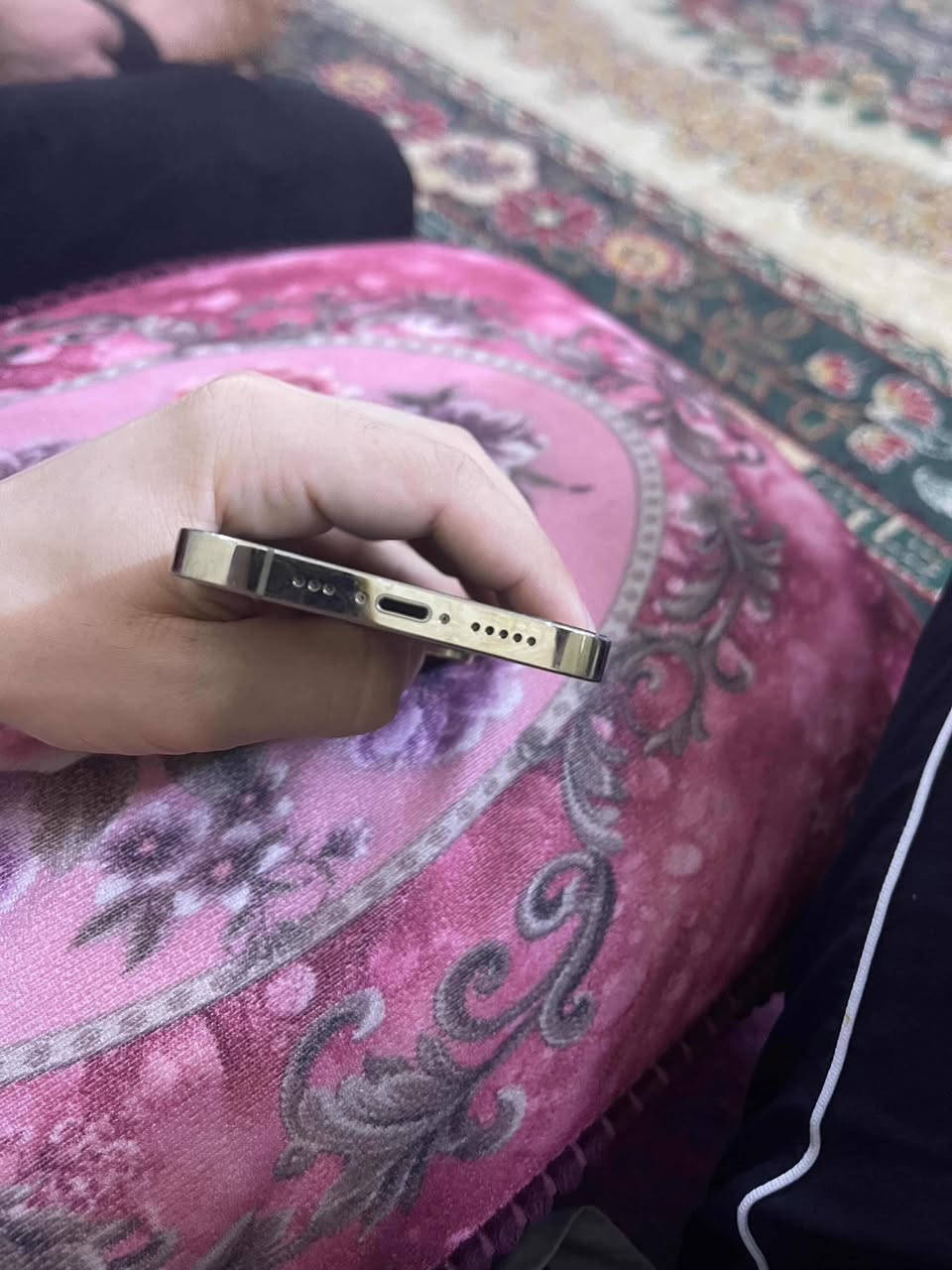 آيفون 13 برو فقط ذاكره 256 بطاريه 93. بيه فقط الكلاسة مفطوره تتبدل ب ٣٠ ألف
سعره 400 وبيه مجال بسيط مكاني الغزاليه *********** واتساب
