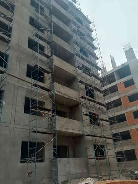 مطلوب لباخين العمل مفتوح سعر المتر 10 الف
واجهات سكلات علية وسكن علية 
والاكل وشرب عل خلفة 
‏‪***********‬‏
