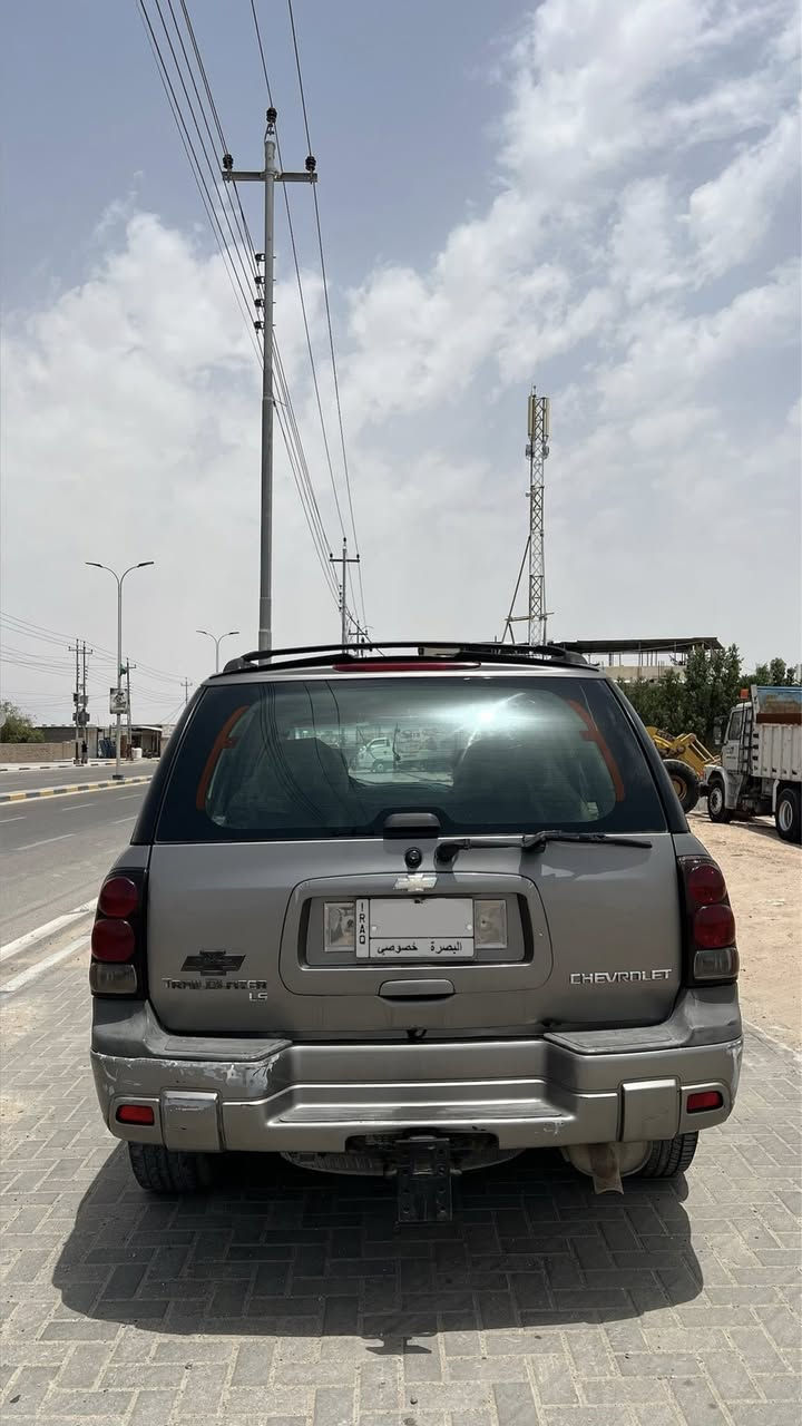 السلام عليكم
بلايزر خليجي مديل 2006 بأسمي تحويل ثاني يوم مبدل  حداده كامله جديده وسويتلها ادامه كامله من بلكات ونوزلات وعبوة فيول بم ماناقصها شي بس بيها صوت بالضاغطه مال دهن والتبريد نقص غاز فقط صبغ 3 قطع الفحص مالها موجود بالمنشور 

مكان السياره : بصره - ابو الخصيب

السعر : 68  وبيها مجال للشراي 

رقمي : *********** 

اتصال او واتساب فقط
