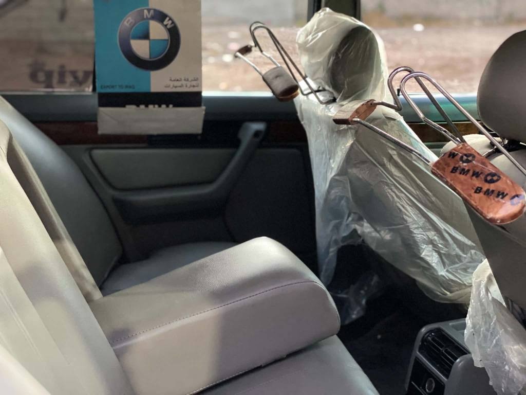السلام علیکم 1992 BMW محرك وبليته525 
دعامیه خلفی امامي M 
ویل M تبرید شغال محرك لاصرف لا بخار ولا دخان من صالنصه 
تبرید ثلج دواخل نضيفه کیر عادي السياره سنویه ساقط من2018 
عنوان کركوك السعر 48بي مجال السليمانية, العراق


**إذا كنت صاحب هذا الإعلان وتريد حذفه لأي سبب، رجاءا أرسل رسالة إلى الدعم الفني**