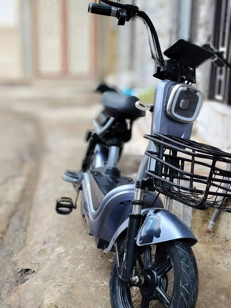 السلام عليكم ماطور شحن للبيع شرط جديد اربع بطاريات السعر 225الف ***********بي واتساب
