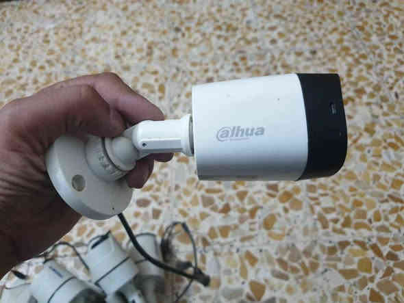 كامرات مفردات بدون كلشي وحدهن قيم واخذ مامتواجد فيس الي يشتري يتصل رحم الله والديكم ***********واتساب بغداد
