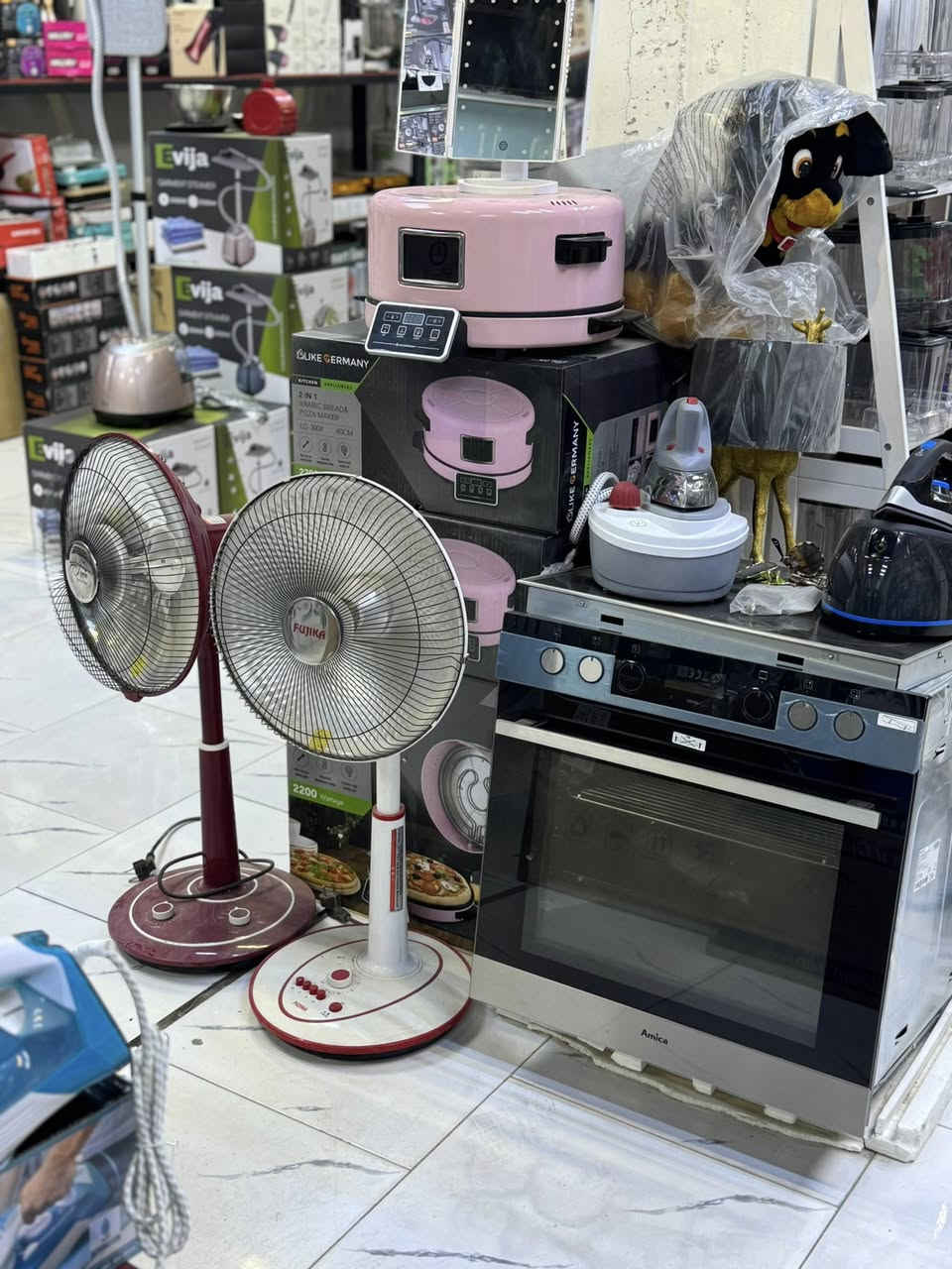 زورونا في مجمع عالم الماركات الاوربيه وفرنا لكم كل ماتحتاجونه من ماركات اوربيه رصينه عالميه أصليه ..
للتواصل على الارقام ..
***********
***********
العنوان النجف شارع كراج بغداد مجاور  أنطاكيا للاثاث عمارة عين الحياة للآثاث ..
يوجد توصيل لجميع المحافظات ..
