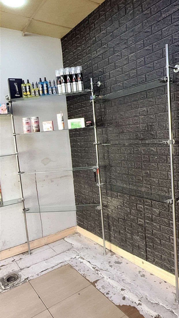 عندي هاي رفض استيل كلش مضبوط 4متر 
سعر 125بيها مجال


**إذا كنت صاحب هذا الإعلان وتريد حذفه لأي سبب، رجاءا أرسل رسالة إلى الدعم الفني**