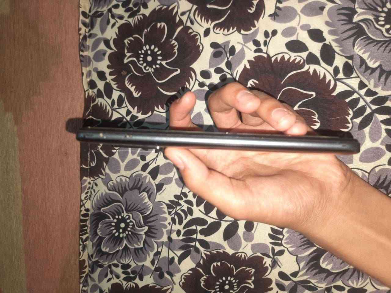 جهاز ريدمي 10 للبيع او مراوس قيم السعر وتعال الجهاز نضيف ذاكره 128 بس فطر زغير بالكامره المكان نجف


**إذا كنت صاحب هذا الإعلان وتريد حذفه لأي سبب، رجاءا أرسل رسالة إلى الدعم الفني**
