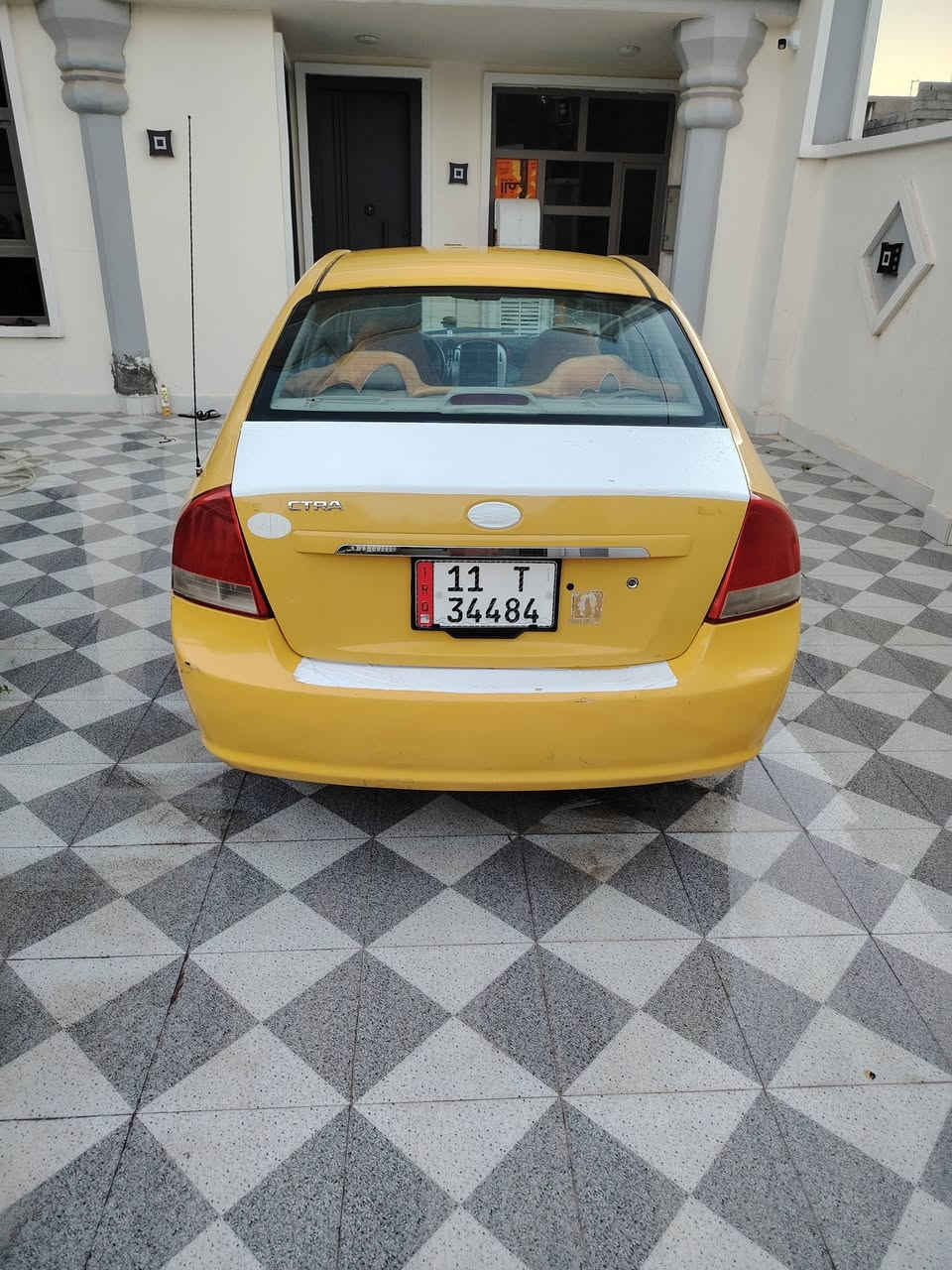 السلام عليكم سبكترا للبيع موديل 2007 كير اوتاماتيك رقم بغداد بأسمي .السيارة جاهزة مكينة وكير خير من الله تخم تاير جديد مصفره هيئة وغرامات داخلة  هزة جديدة حادث الجاملغ الامامي بدون دواخل مكاني ديالى بعقوبه للاستفسار الاتصال ***********
