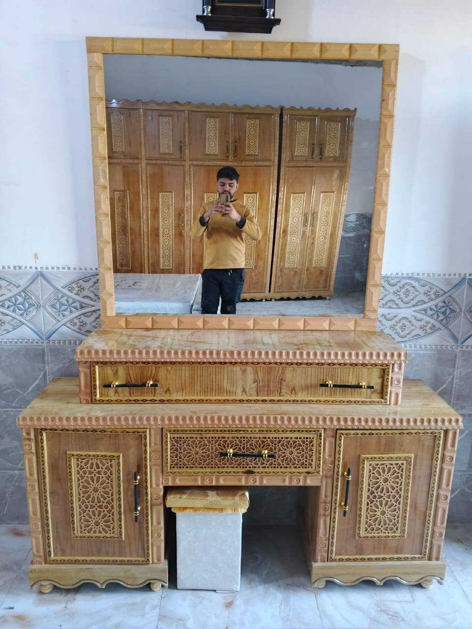 #قسط_غرفتك_براحتك
عدنا فقط نظام الاستبدال القديم بالجديد والفرق هم بكيفك تنطي نقد او قسط 
◾ غرف نوم أحدث ال فصالات بالتقسيط لمده 18 شهر وبدون مقدمه ويوجد لدينا أيضا فصالات حسب الطلب وايضا فصالات تركية حديثة شغل عراقي درجة أولى )
◾طريقة البيع بل تقسيط اذا عندك موضف متقاعد منتسب اوكفيل على مصرف الرافدين ابيعك اقساط مدة 18شهر بدون مقدمة الاستقطاع يكون يدوي او الكتروني
#العنوان الموصل - الجانب الايمن - الصناعة القديمة مقابل ميزان البيادر *
#عدنا توصيل لجميع المناطق.. القرى.. النواحي.. المحافظات
🌀تواصل معنا... الاتصال او المراسلة عل واتساب عل هذه الأرقام انطيك كافة التفاصيل)
✅واتساب ☑️***********كورك
✅واتساب ☑️*********** اسيا

عدنا فقط نظام الاستبدال القديم بالجديد والفرق هم بكيفك تنطي نقد او قسط 
◾ غرف نوم أحدث ال فصالات بالتقسيط لمده 18 شهر وبدون مقدمه ويوجد لدينا أيضا فصالات حسب الطلب وايضا فصالات تركية حديثة شغل عراقي درجة أولى )
◾طريقة البيع بل تقسيط اذا عندك موضف متقاعد منتسب اوكفيل على مصرف الرافدين ابيعك اقساط مدة 18شهر بدون مقدمة الاستقطاع يكون يدوي او الكتروني
#العنوان الموصل - الجانب الايمن - الصناعة القديمة مقابل ميزان البيادر *
#عدنا توصيل لجميع المناطق.. القرى.. النواحي.. المحافظات
🌀تواصل معنا... الاتصال او المراسلة عل واتساب عل هذه الأرقام انطيك كافة التفاصيل)
✅واتساب ☑️***********كورك
✅واتساب ☑️*********** اسيا
