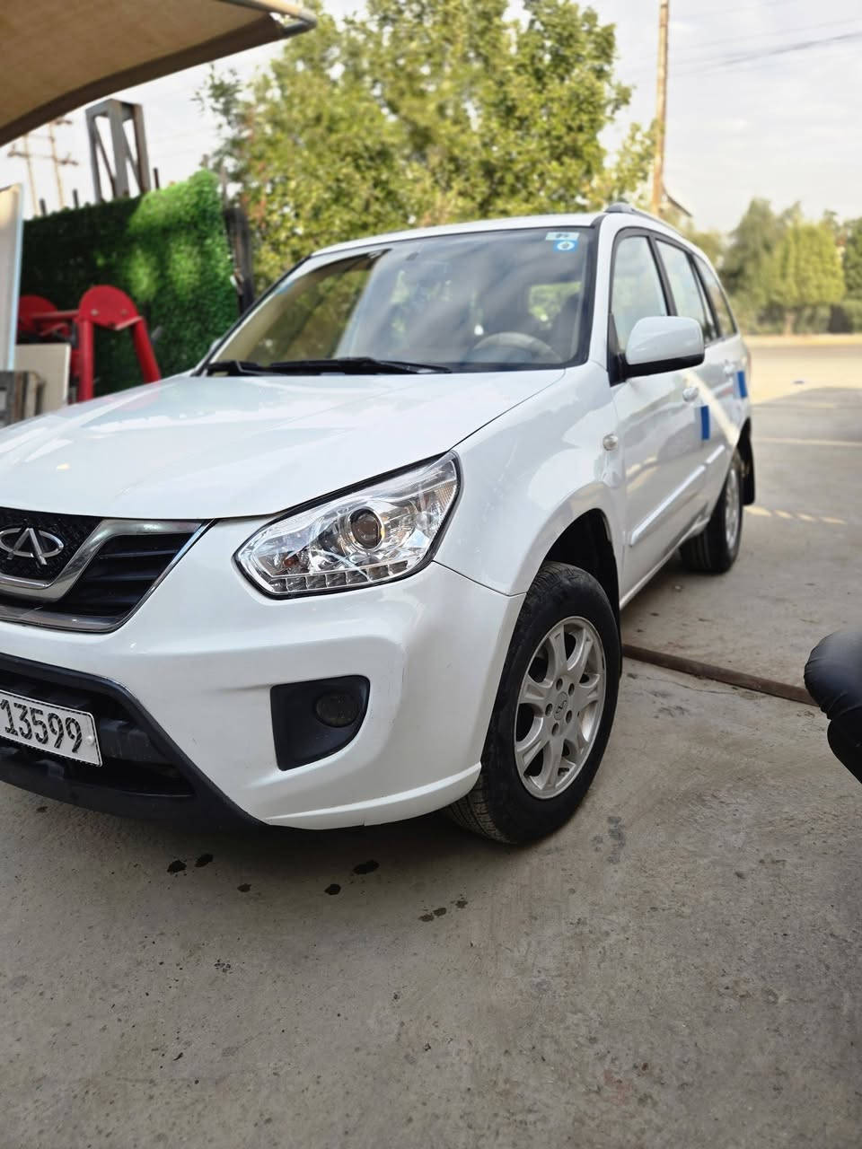 السلام عليكم تيكو موديل 2014 رقم بغداد انكليزي هزه جديده كير ميكانيكي مكينه 2000 مكفولات مواصفات السياره فتحه سقف داخل بيجي المرغوب شاشه اصليه صدر أمامي خلفي جديد تايرات جديده ما بيه اي نقص جاهزه واحلى من الصور السعر 73$ وبيه مجال للطيبين للتواصل *********** او *********** مكان السياره حي الجهاد
