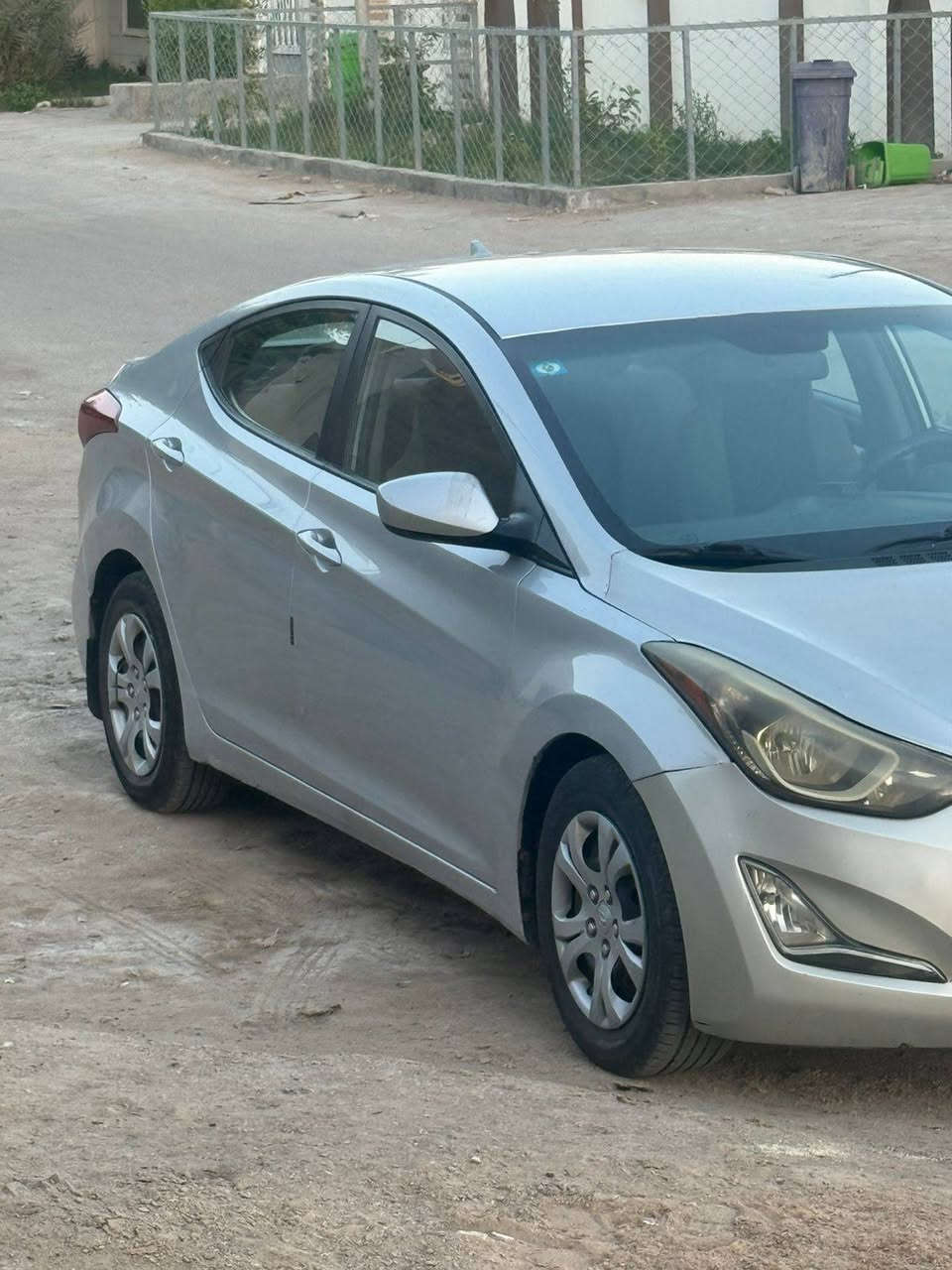 الانترا 2016 وارد امريكي ضرار باب خلفي وجاملغ خلفي
بلعراق انصبغ جاملغ امامي وباب السائق اثر شخوط
شواصي الغود حوض تكم كله كفاله 
مكينه كير حداديه كفاله 
رقم بغداد تحويل ثاني يوم .
مكاني : بابل - المسيب 
السعر الاتصال ع هذا الرقم : ***********
الشراي يتصل ويدلل .
