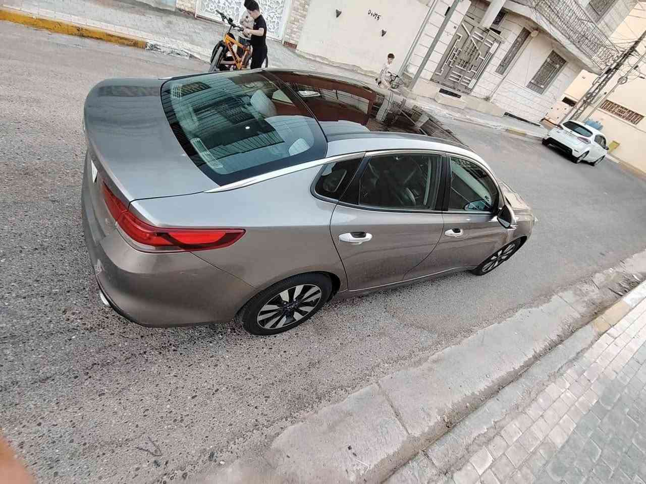 السلام عليكم اوبتيما 2017 فول واحد على واحد السعر 113 باسمي تحويل مباشر مكاني كربلاء السياره جاهزه ومكفوله فقط بيها قطعه واحده رقم الهاتف***********
