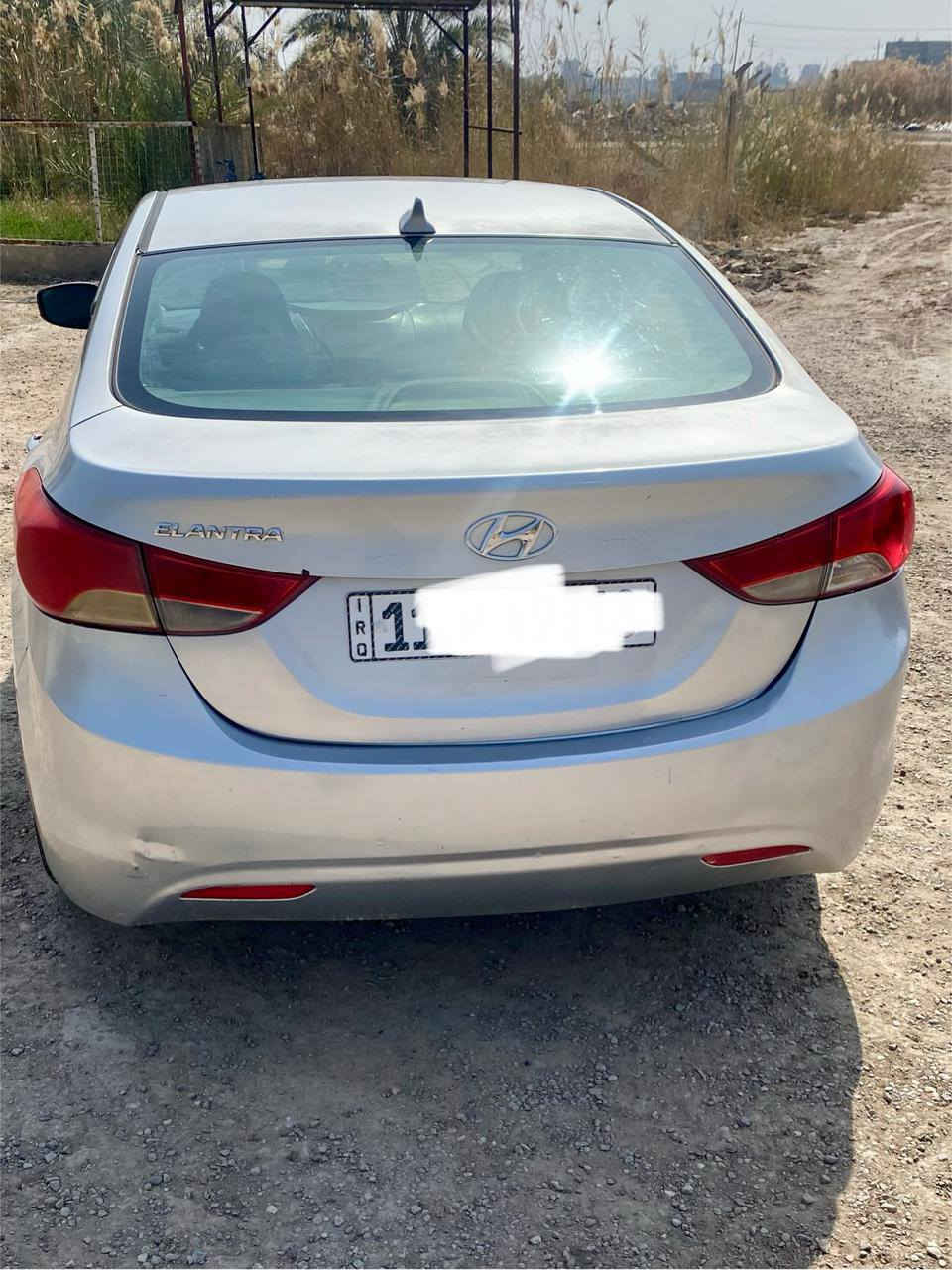 سلام عليكم النترا موديل 2012 امريكي رقم بغداد بسمي رقم نكليزي هزه جديده رقم جديد  سياره بيه قطع صبغ ابيع حزام وسياره جاهزه ماناقصه اي شي مكينه كير تبريد مكفولات 
مكلف بل نشر رقم راعيه *********** سعر 92 وبيه مجال مكاني بابل
