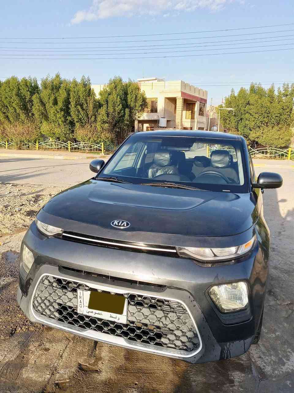 كيا صول مديل 2020
ماشيه 45 الف
مكينه 2000 دوش
كفاله كير محرك 
تبريد خير من الله  بأسمي تحويل ثاني يوم (انا مستوردها)  ( صورة الحادث موجودة ) سياره نضيفه  
السعر 130 وبيهة مجال بسيط. 
 عنوان كوت مركز المدينة ( *********** )
