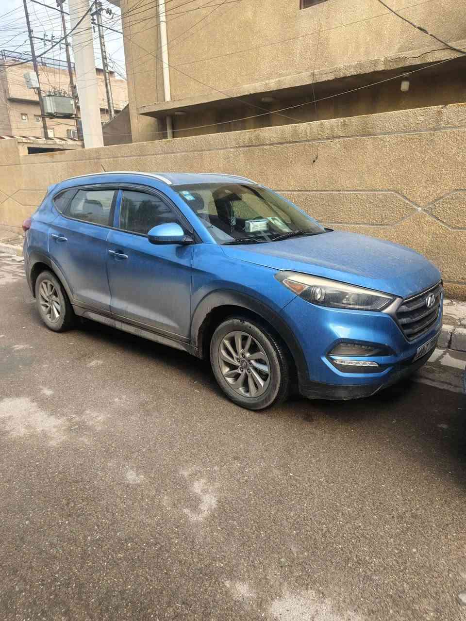 توسان 2016 أمريكي مبدل بيه بابين السياره ماشيه 84 سعرهه 165 هاذه رقمي ***********  رقمه بغداد
