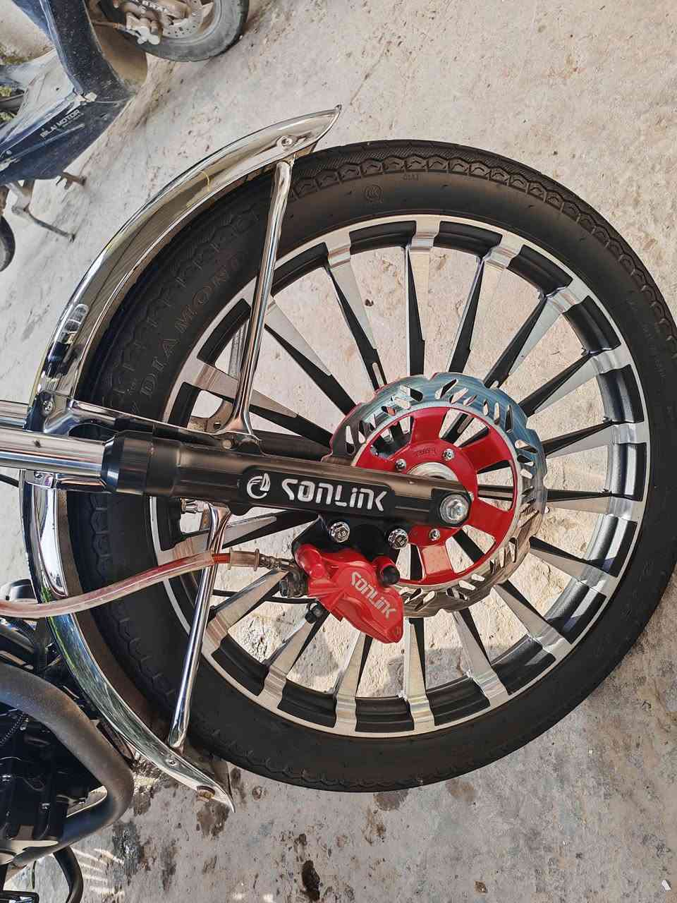 للبيع سونك 5 كير
محرك 200cc

موديل 2025 

دراجة جديده كلش دهن امزويل امريكي 

بيها اضافات 

1-طلاعات جانبيه 

2- واقيه مكينه 

نقصها 

1 اشارة يسار وحدة 

2- الشاشه محتركه لان غسلتها 😅😉

3- بيها كسر بسيط ب قاعدة الايت الامامي بس ماعلي شي مضبطه 

و وياها نشرة خلفيه مالتها ضامهة شغاله 

مكاني بابل سدة الهندية مفرك السدة 
***********

السعر 800 اوراق استنساخ
