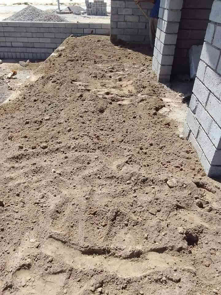 سلام عليكم
كادر عمل اي شقل نشتقل 
1فرش حجر 
2تصفير بيوت 
3تصعيد بلوك 
4تصعيد رمل 
5لبخ تكعيب 
6درز بيوت 
7تعديل تراب فوك تكعيبه 
8ندخل جص 
9تصفيط بلوك أساس تكعيبه 
10اذا معندك شقل اصلخنه بتعليق جزاك الله خير وهاذه رقمي ***********
