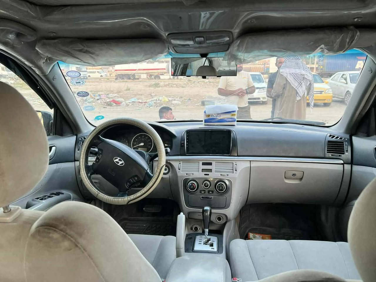 سوناته مكينه ٦ كير ومكينه نضاف
موديل ٨ سياره جاهزه 
تخم تاير حداديه نضيفه 
تحويل مباشر بيع ومراوس حسب لاتفاق ***********
بيه ربع جاملغ وبنيد فقط
سعر ٩٠ وبيه مجال 
***********
