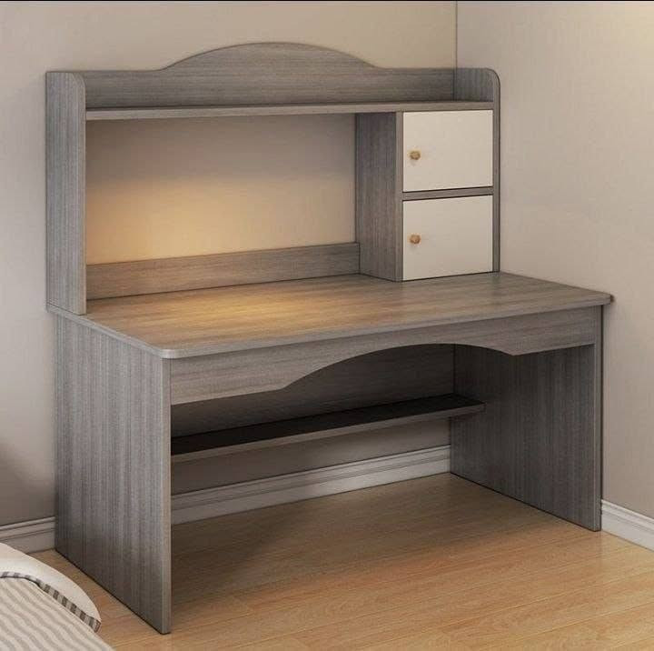 🔥ميز مكتبي  120cm 🔥
🔴 متوفر ٣ الوان   ( ابيض -  رصاصي  - بيجي )
🔴بدون باب 
🔴القياس ١٢٠×١٢٠×٤٣
🔴خشب mdf. 12mm
✅️ السعر ٨٠ الف والتوصيل مجاني


**إذا كنت صاحب هذا الإعلان وتريد حذفه لأي سبب، رجاءا أرسل رسالة إلى الدعم الفني**