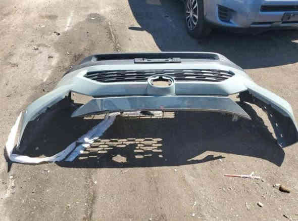 السلام عليكم 
للبيع تيوتا راف فور موديل 2022  (هايبرد) أسمنتي 
           (رقم بغداد سنويه بسمي)
باب السايق فقط بدون أيرباك وسياره  
وعلفحص وين ميحب لمشتري     
         (ماشيه ٥٢ ميل )
مواصفات:-xle ياباني أصل 
بصمه/كراسي كهرباء/كشنات وستيرن تدفئه/شاشه كبيره/كامره دواره/لايت زنون/قطعتين تبريد/رادار امامي/رادار جانبي/رادار خلفي/فور ويل/تحديد مسار/مانع تصادم/سايد بريك بصمه/وبعد هوايه مواصفات 
مكاني بغداد الغزاليه 
رقمي ***********
اتصال واتساب  
السعر ٢٤٠  ورقه 
 ماكو هيج نظافة ولون بهلسعر
(صور لحادث ورقم لشاصي موجود بلمنشور)
