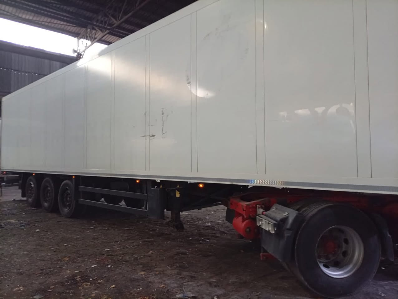 براد اشمتز للبيع موديل 2010 ارتفاع استندر   سمك5 جهاز كارير منفيس دخول جديد السعر 140استفسار ***********
