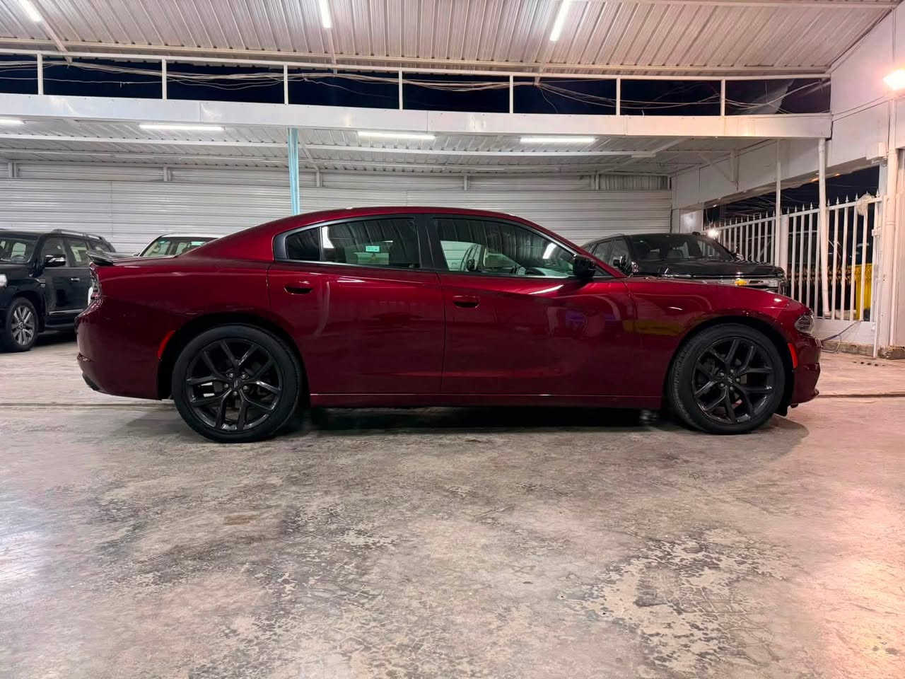 🚗 للبيع دودج تشارجر SXT موديل 2021 🚗
السلام عليكم ورحمة الله وبركاته
🔹 الموديل: 2021�🔹 الفئة: SXT�🔹 الوارد: أمريكي 🇺🇸�🔹 رقم السيارة: أربيل�🔹 الممشى: 32 ألف ميل فقط
📌 الحادث: تخريب داخل السيارة فقط، واقتصر على كرسي السائق.
✅ السيارة مكفولة كفالة عامة:
 ● 🚫 تبديل
 ● 🎨 صبغ
 ● بارد
 ● إيرباك
🔧 الملاحظة الوحيدة: تكحيل بالجاملغ الخلفي.
💰 السعر المطلوب: 22,800 دولار (سعر نهائي).
📍 مكان السيارة: بغداد / الأعظمية
📞 للاستفسار والاتصال: ***********
