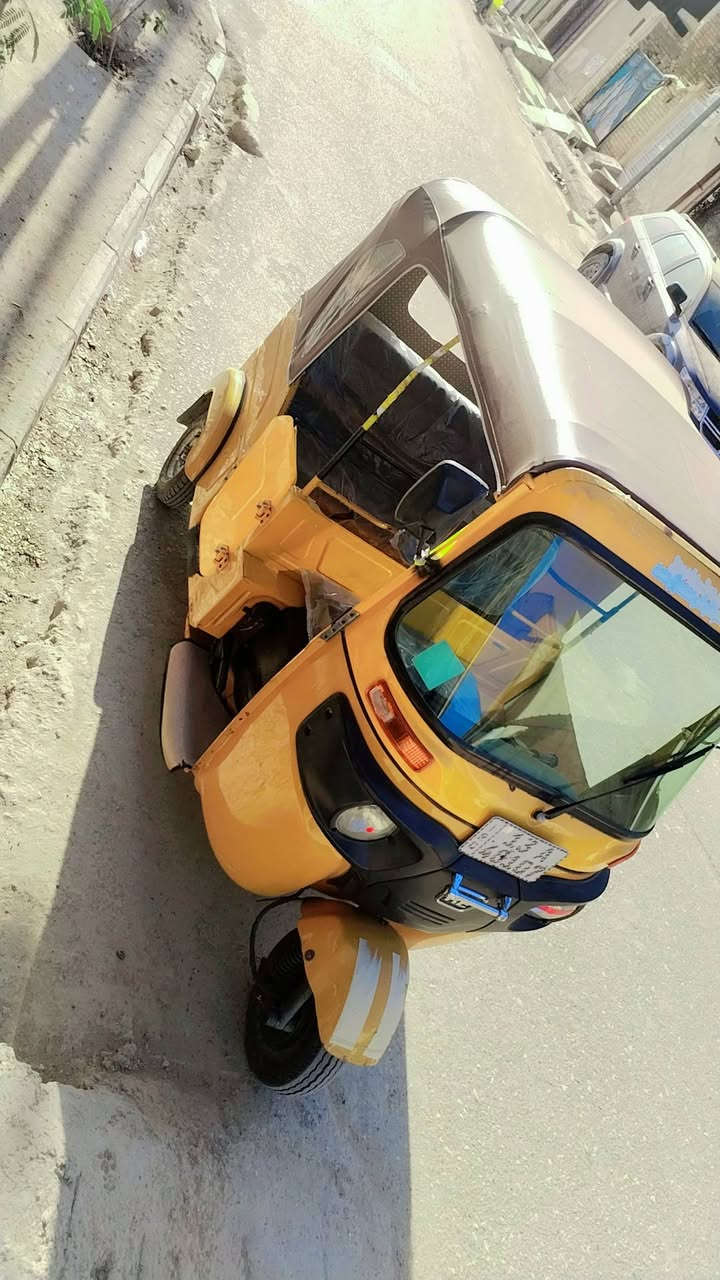 البيع واحد وعشرين  الونين2021 مرقمه وقفلهه 6/700 الشراي يخابرني مو يراسل هاذ رقمي ***********
