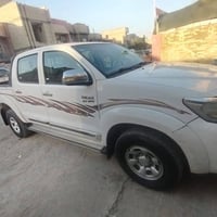 بيكم هايلوكس عاليه بيع او مراوس مكانها بغداد 07703968853