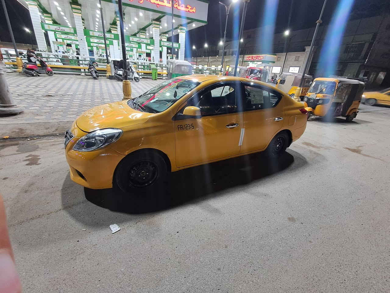 سلام وعليكم نيسان فيرسا أمريكي الحادث خشم جاملغ وبنيد بلخشم بدون دواخل كير اوتوماتيك محرك نضيف صدر امامي خلفي جديد تخم تاير موديل ٢٠١٢ // ١٦٠٠ محرك / سياره نضيفه مال شغل ماشيه ١٧٦ // سياره بسمنه شرط تحويل رقم جديد سنويه جديده / تبريد / تدفئه العنوان بغداد جديده المشتل شارع المطبك بيع فقط السعر ٧٢ والك حك جيه *********** واتساب
