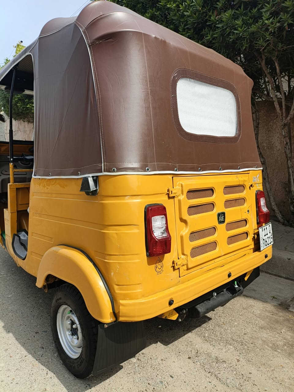 سلام عليكم تكتك للبيع موديل 2020شهر12رقم وسنويه تحويل ثاني يوم العنوان بغداد جسر ديالى القديم ***********
