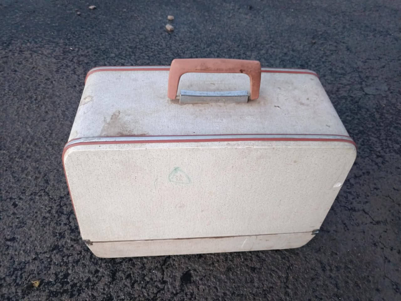 مكينه شغاله جديده سعرها 100


**إذا كنت صاحب هذا الإعلان وتريد حذفه لأي سبب، رجاءا أرسل رسالة إلى الدعم الفني**