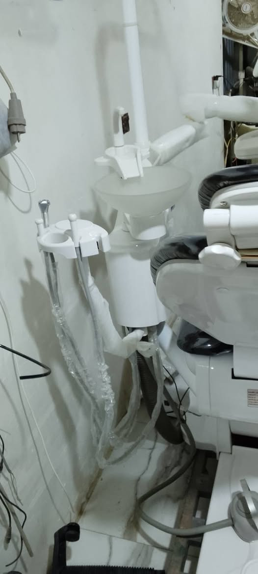 #للبيـــــــــع_كرســــــــــي أسنان غير مستعمل نوع سمارت  بسعر  مناسب /نشكر ثقتكم بمكتب  / الهادي دنت مستعدون 
°نقل عيادات الأسنان داخل وخارج بغداد

°تأهيل/صيانة /فتح /نصب كافة كراسي
الأسنان

بيع وشراء جيرات مستخدمه وجديده 

دوشمة كافة كراسي الأسنان
تخطيط وتأسيس عيادات الأسنان  

*********** / ابو هادي / عنوان بغداد  باب الثالث الجزائر بغداد السياحه
