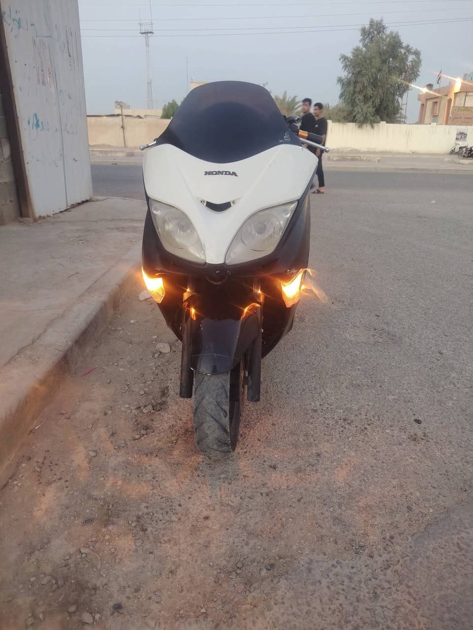 سلام عليكم شباب فورزه 08 لبيع مكاني العماره ***********

