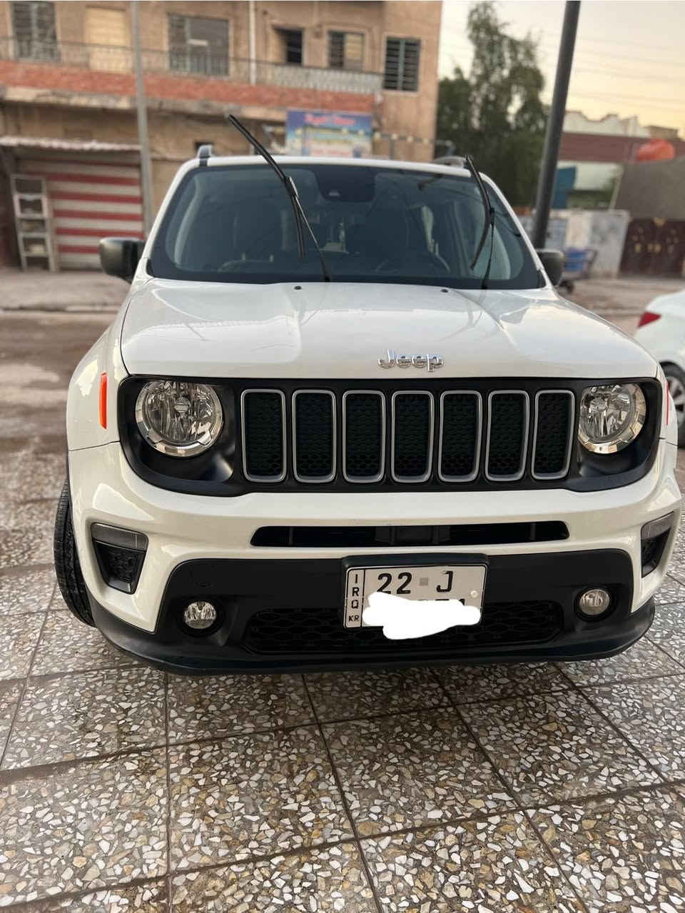 سلام عليكم 🙏
جيب رينگد 22 للبيع 
محرك 1500 تيربو 
ماشيه 40 الف
فوول مواصفات رادر ووقوف ذاتي ومانع انزلاق ومثبت سرعه تحكمات ستيرن 4 مودات قياده كشنات تدفئه 
سياره جاهزه وكامله سنويه باسمي مكانها بغداد ورقم اربيل 
ضرر امريكا جاملغ ايسر وربع بنيد كلير وموجوده صوره الضرر بل صور 
وبغداد تكتك طخ الجاملغ الايمن وصلحته يعني بيه شبر بارد وصورته هم موجوده 
للأستفسار اكثرر اتصل علرقم ***********
رايدها ب150$
