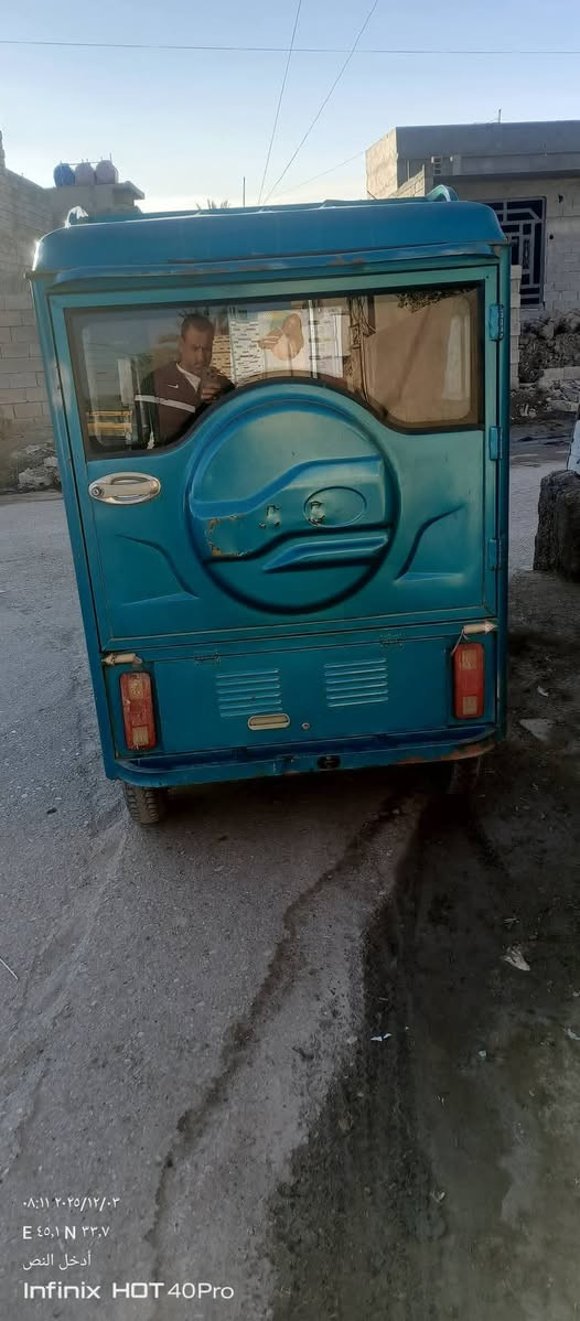 سلام عليكم تكتك للبيع موديل 19 اوراق  كامله كفاله عامه تكتك حلوه وكعده السعر 2250 مكان ديالى بلدوزر هاذه رقمي ***********
