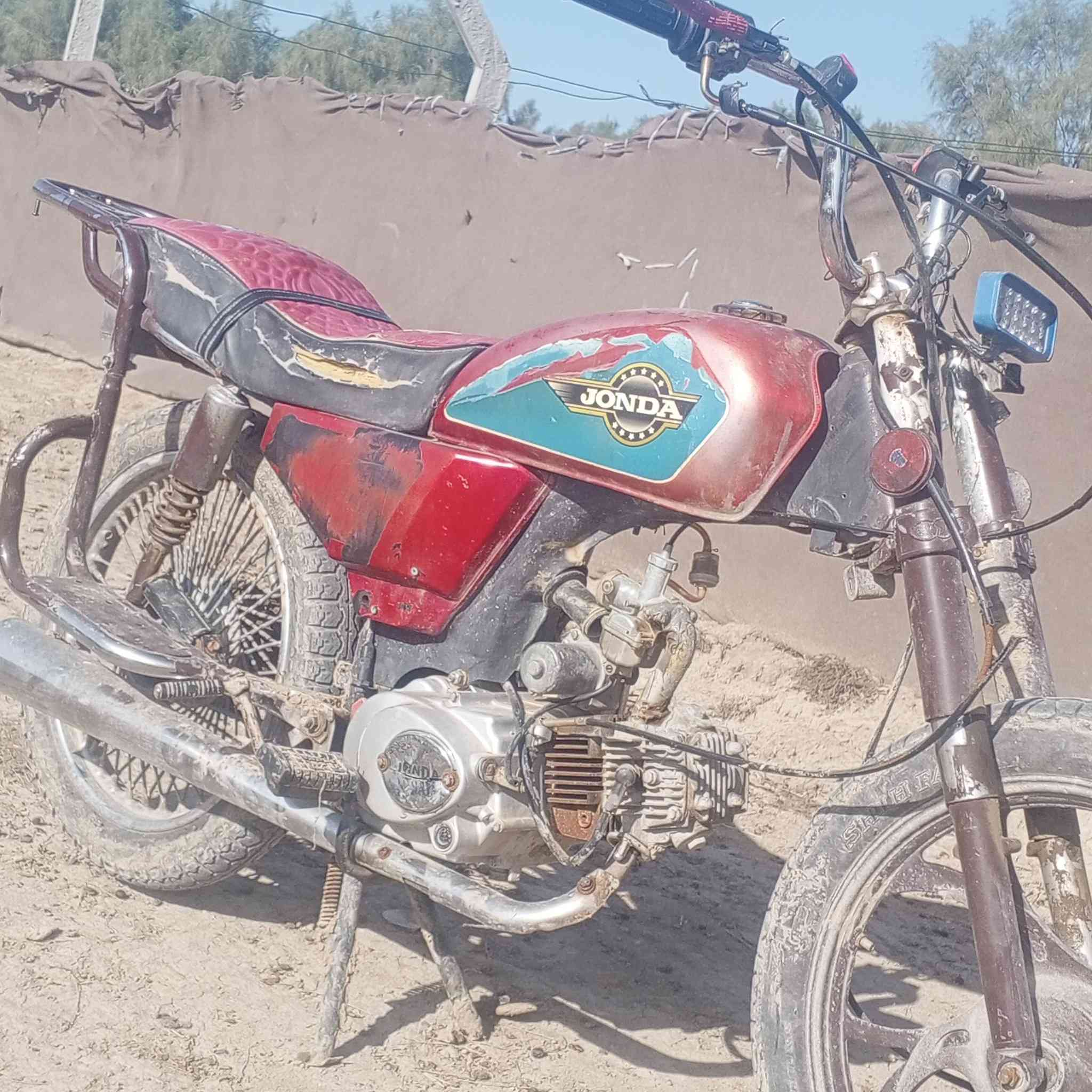 السلام عليكم دراجه للبيع كلك المكان بابل الحمزه الغربي الخميسيه
الاستفسار الاتصال على الرقم ***********
