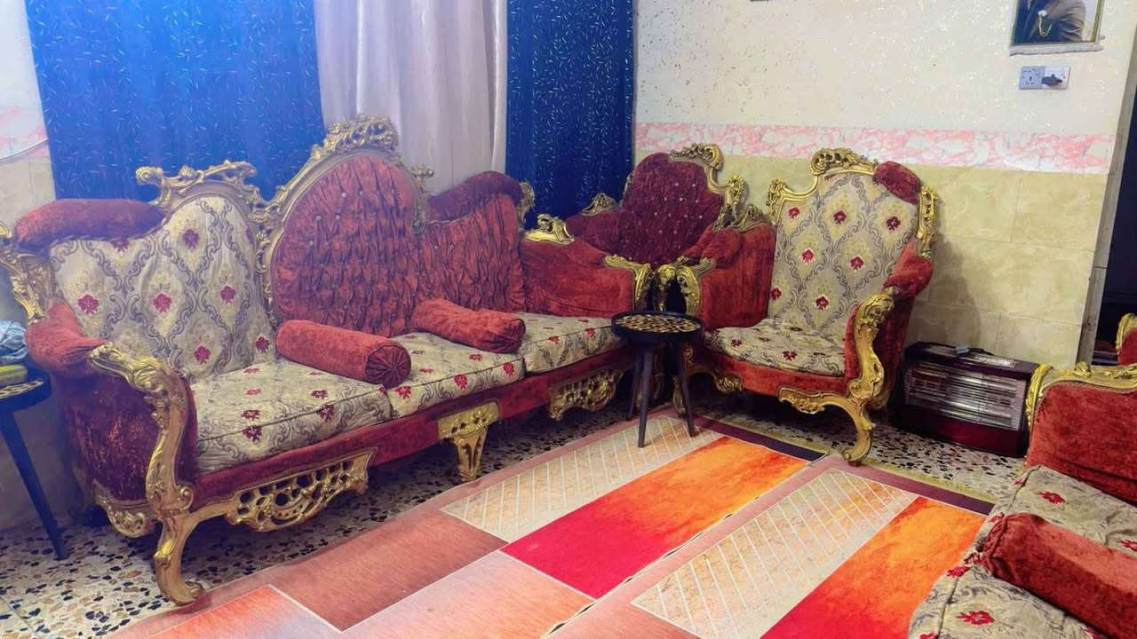 تخم ملكي مصري زان  ست قطع عشرةمقاعد مستخدم تكمة ثكيل مبي،اي كسر350بغداد‎0771 799 6886 بغداد, العراق
