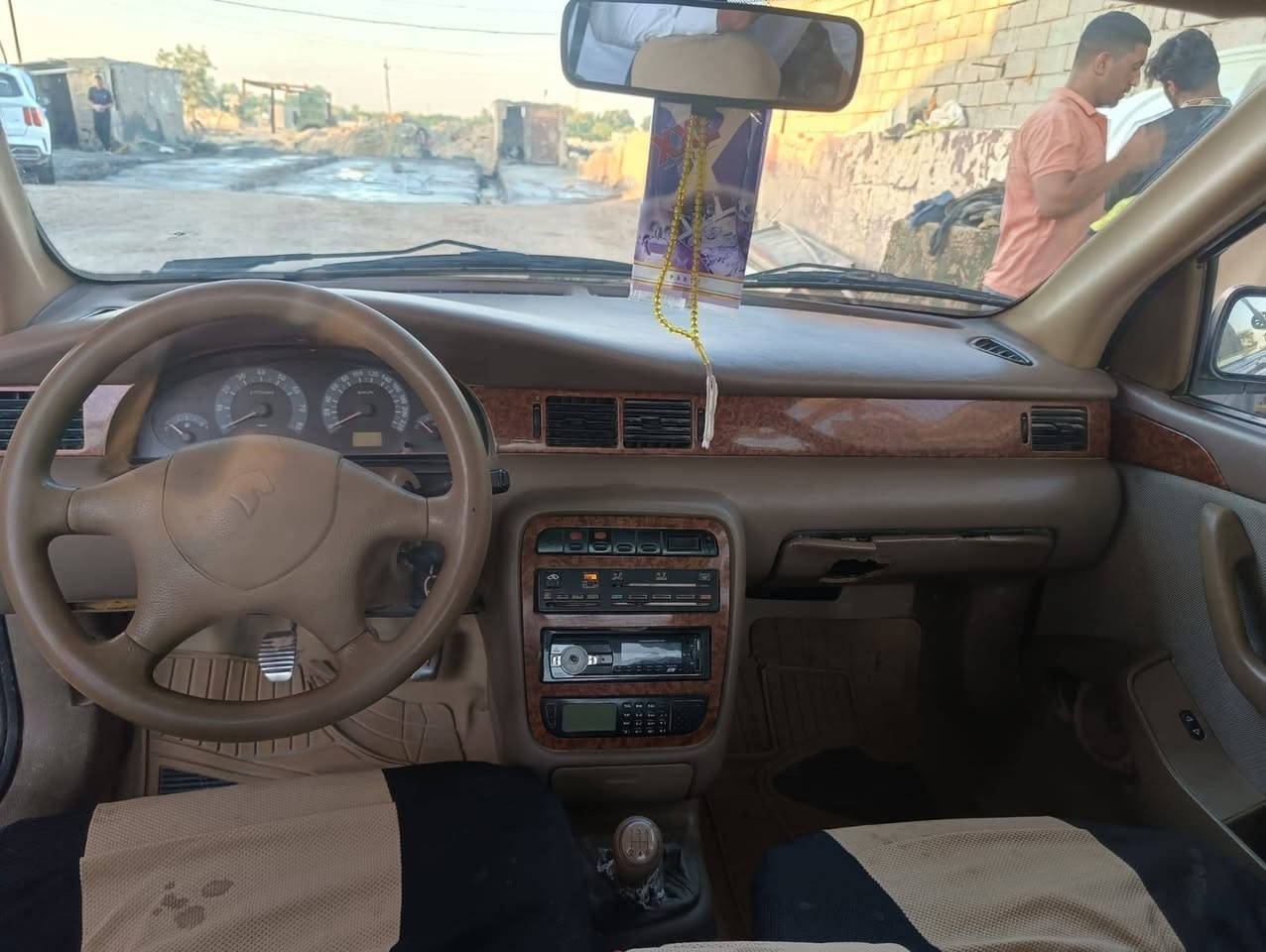 السلام عليكم سمند 2010 للبيع مكفوله كفاله عامه كير مكينه علا الشرط حداديه تخم تاير كهربائيات كله شقاله تحويل مباشر 
المكان النجف 
للستفسار ***********

