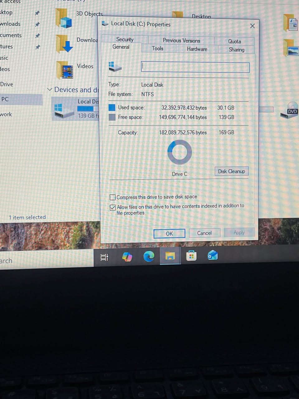لابتوب للبيع
النظام ويندوز

الهارد SSD

ملحقات موس وجنطه وشاحنه اصلية

والذاكرة والرام بالصور


**إذا كنت صاحب هذا الإعلان وتريد حذفه لأي سبب، رجاءا أرسل رسالة إلى الدعم الفني**