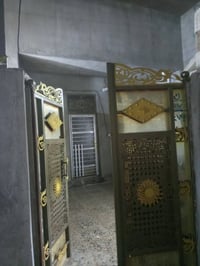 بيت للايجار جديد بوب الشام بستان بشار مساحه 100م للاتصال 07709256322