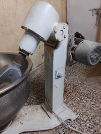 عجانه ايرانيه ستيل 50كيلو للبيع ما مشتغله ابد جديده بس مفحوصه مكانها ب...