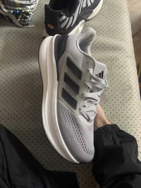 اديداس ماستر • مقاس ٤٤ • حذاء