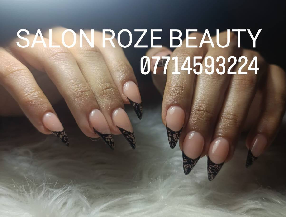 SALON ROZE BEAUTY 
كميرة قرب جامع ابو الزهراء مدخل شارع المركز من جهة انشائية علي شجاع اول فرع على اليمين داخل شارع التكية سابقا الحجز الاتصال على الواتساب ***********
