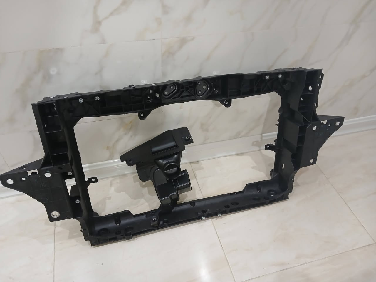 قطع غيار هوندا اكورد وهوندا CR-V 2023-2024.
بأسعار تنافسية 
للإستفسار ***********
ملاحظة اغلب القطع الي بالصور موجوده
