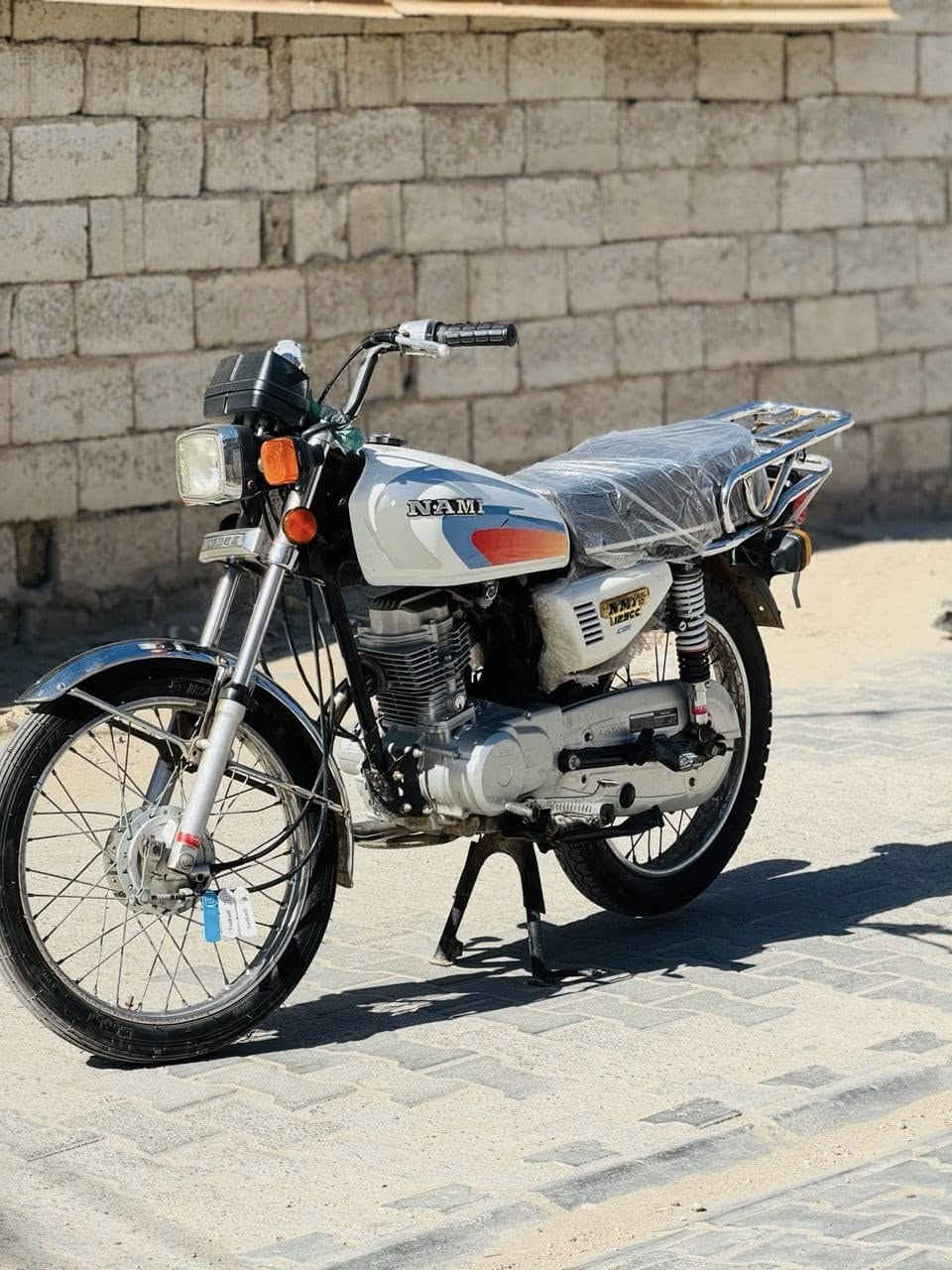 نامة 23 اصلي شلامجة اصولي 7 اوراق ماناقصة شي السعررر ( مليون قفل من الاخير ) مستعجل الياخذهة بلعافيه  
مكاني رميثة ***********
